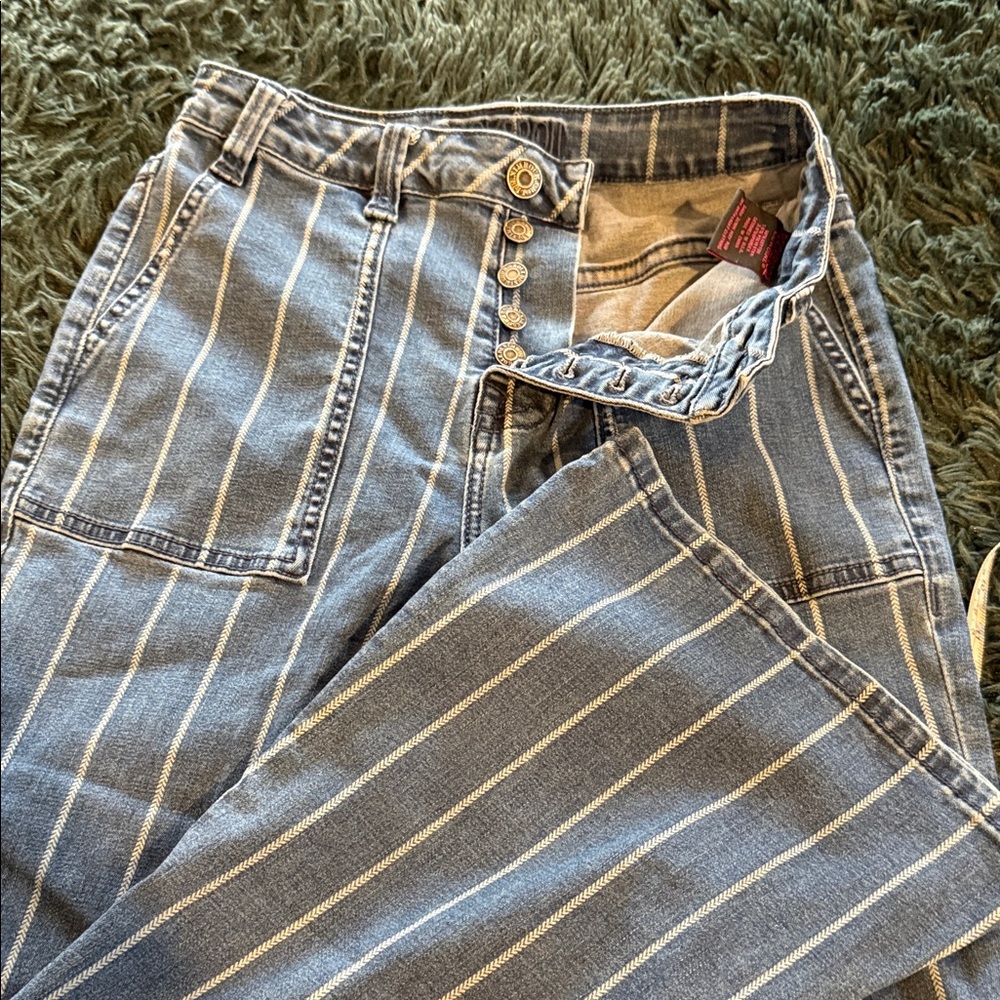Rock and Roll Cowgirl button fly flares 27